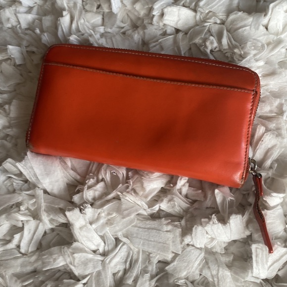 Kate Spade wallet - Picture 6 of 12